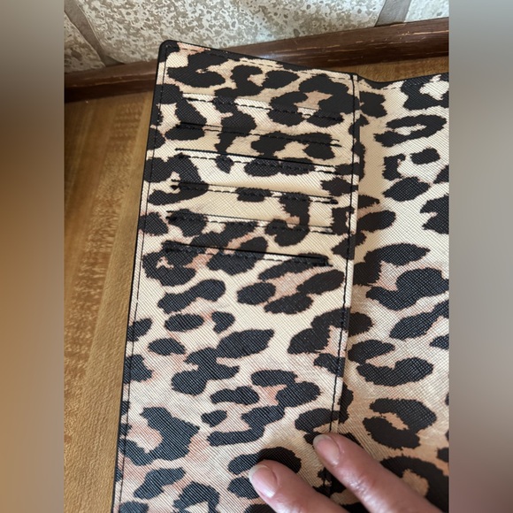 ALDO Shoulder Clutch - Picture 7 of 9